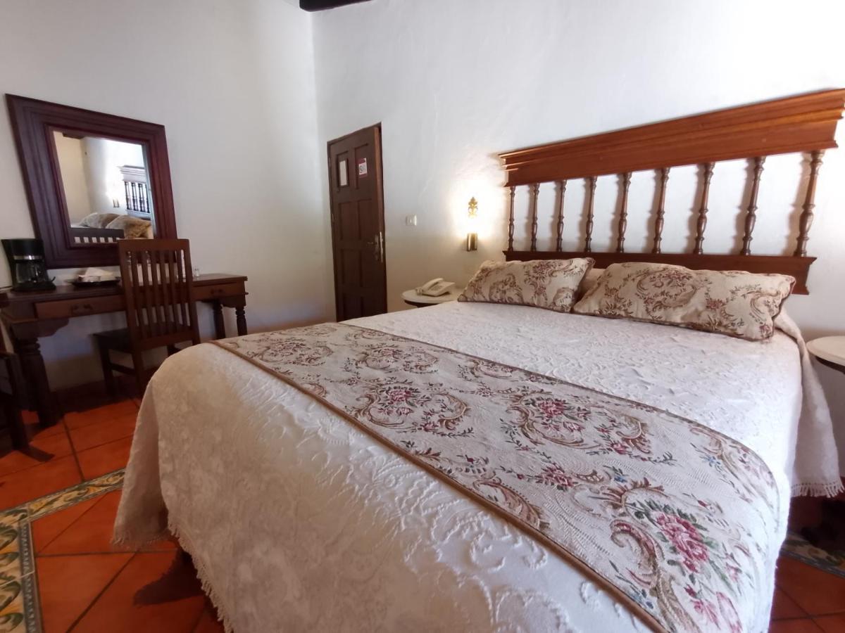 Hotel Meson Del Alferez Coatepec Esterno foto